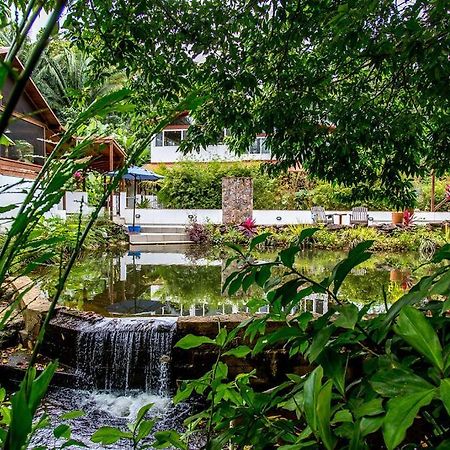Sattva Land Hotel Belmopan Exterior photo