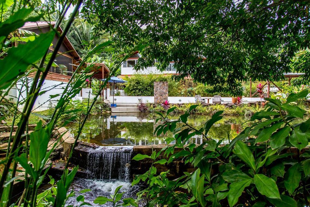 Sattva Land Hotel Belmopan Exterior photo