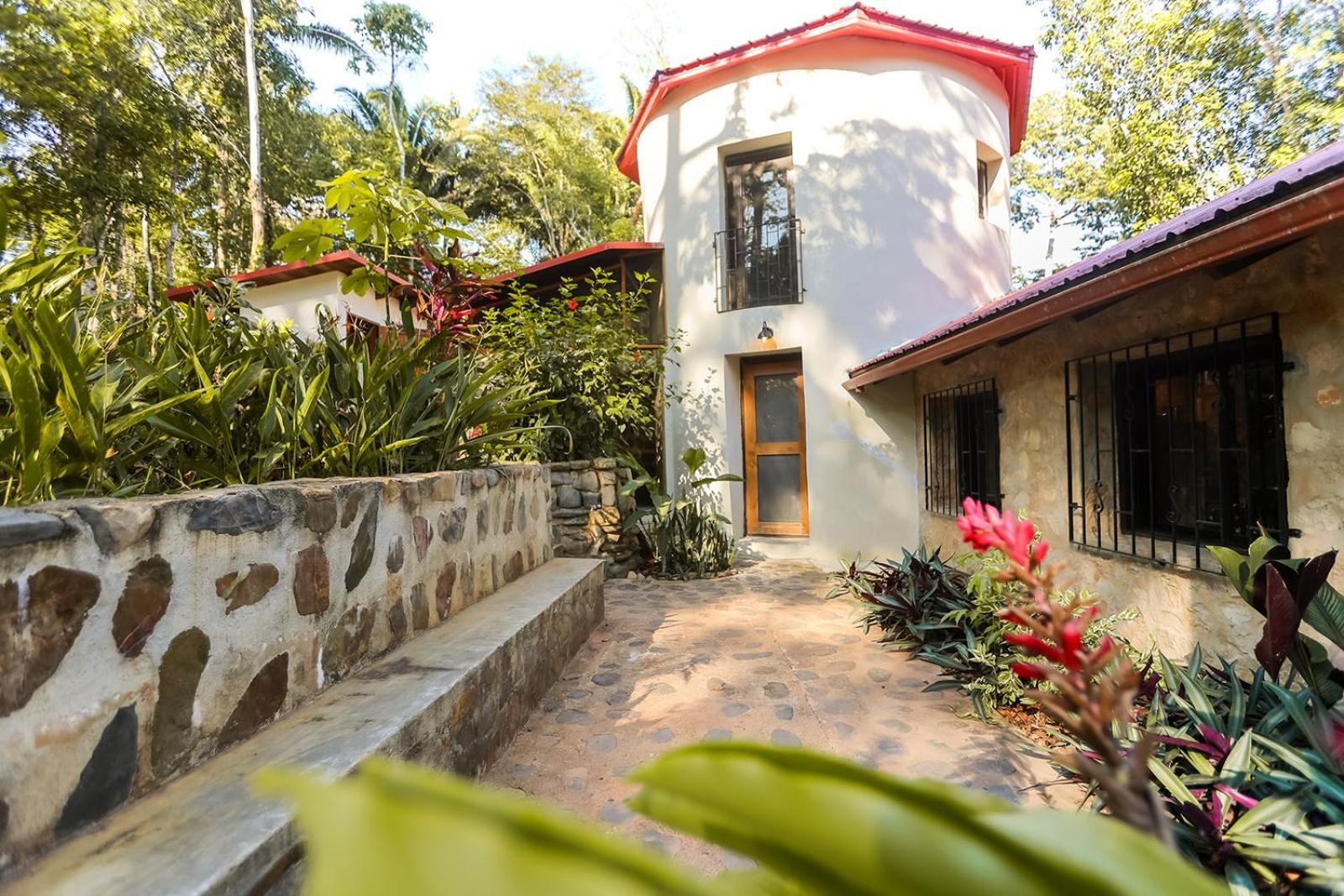 Sattva Land Hotel Belmopan Exterior photo